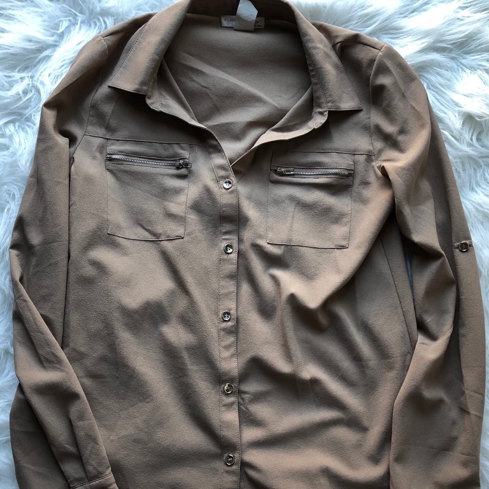 Button up and down dress shirt